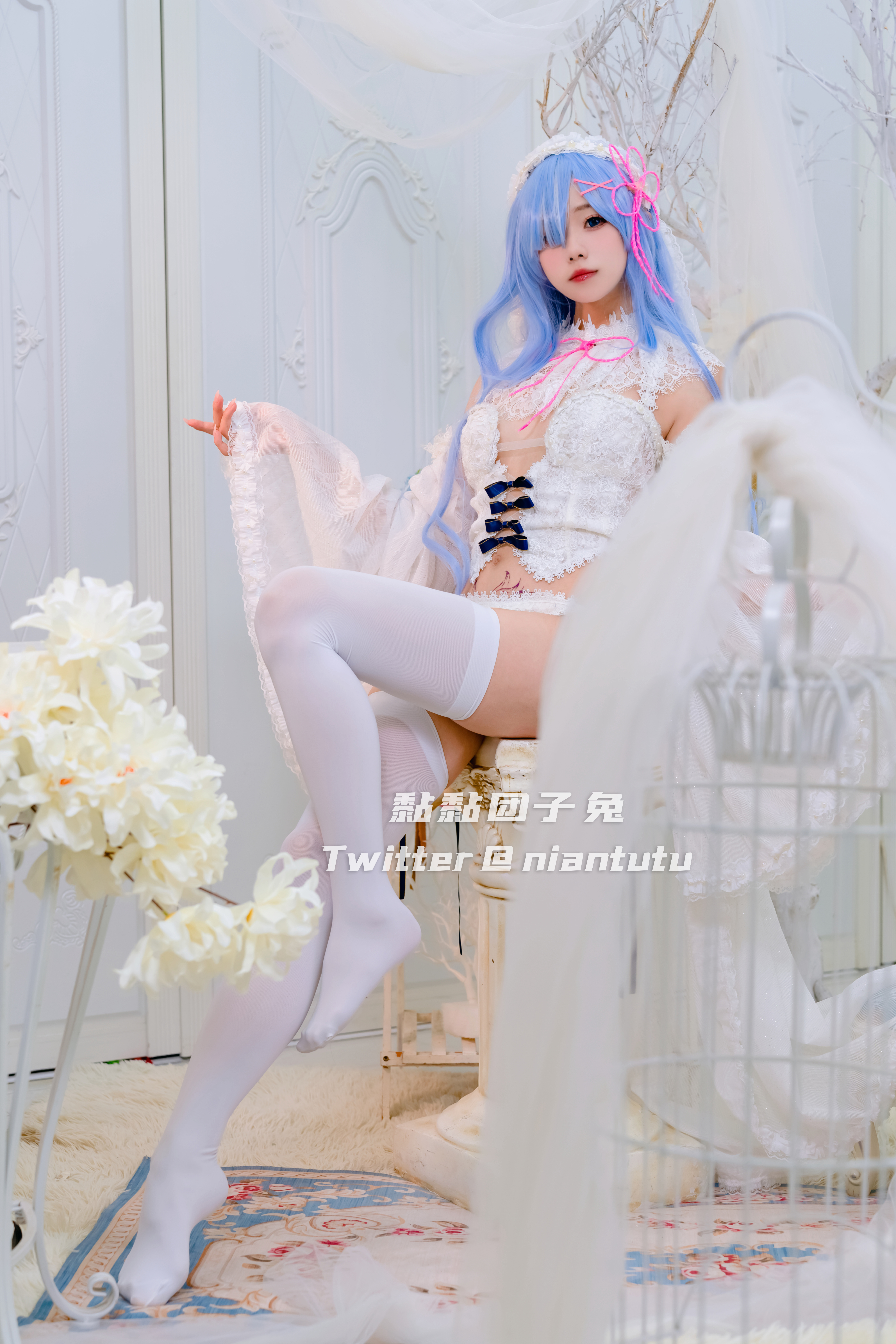 Yiko湿润兔街霸-春丽』桃花旗袍写真合集下载